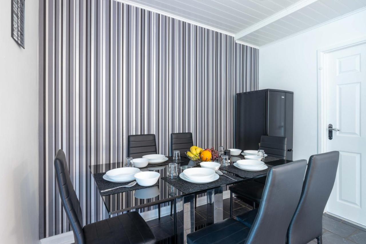 Capri 13 Sa - 3 Bedroom House Close To Loughborough University, Ev Car Facilities, Free Parking, Free Wifi - Ask For Contractor Rates! Екстер'єр фото